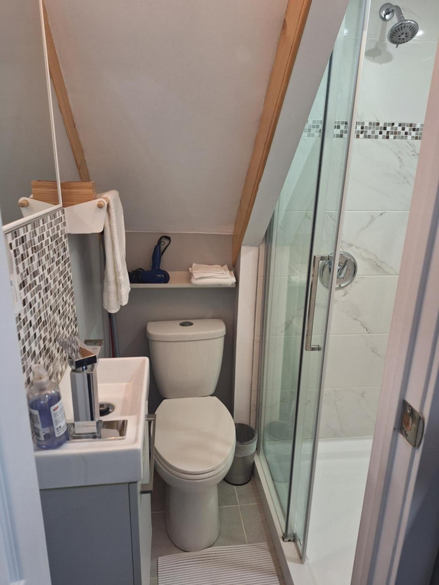 Well Equipped Studio For Non-Smoking Guests Only Citq Зo9467 Longueuil Dış mekan fotoğraf
