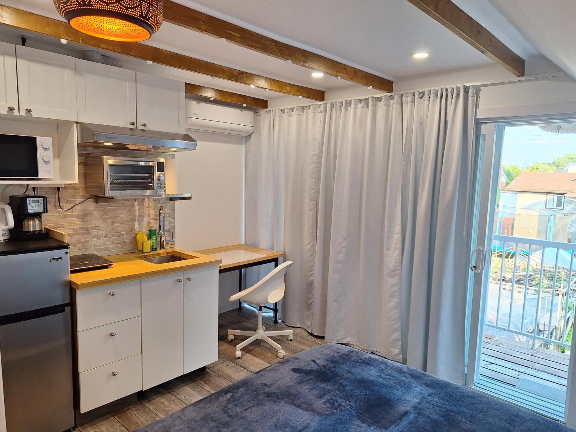 Well Equipped Studio For Non-Smoking Guests Only Citq Зo9467 Longueuil Dış mekan fotoğraf