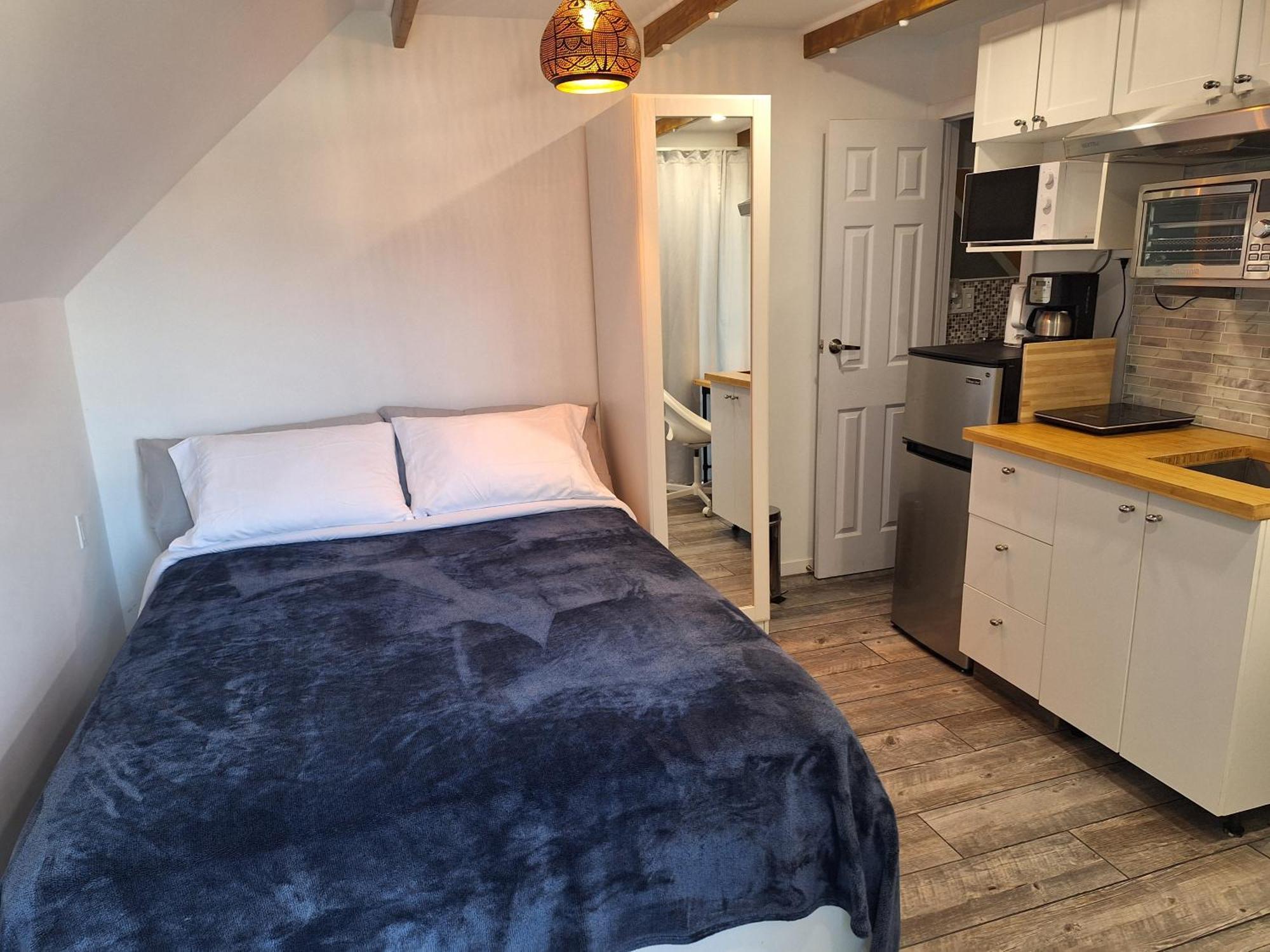 Well Equipped Studio For Non-Smoking Guests Only Citq Зo9467 Longueuil Dış mekan fotoğraf