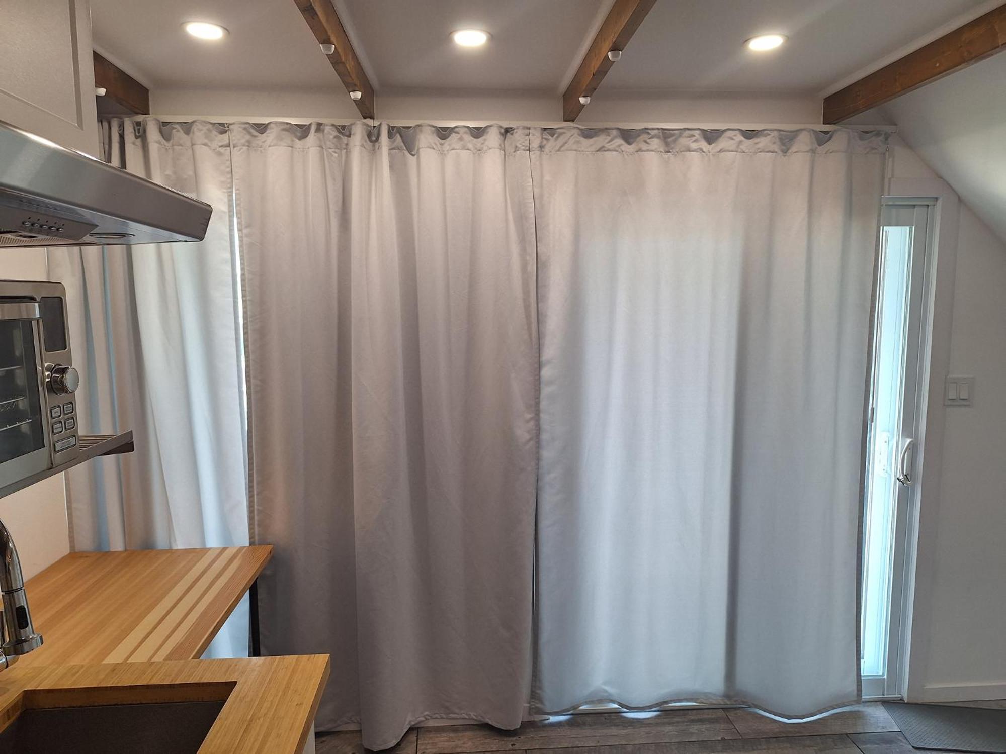 Well Equipped Studio For Non-Smoking Guests Only Citq Зo9467 Longueuil Dış mekan fotoğraf